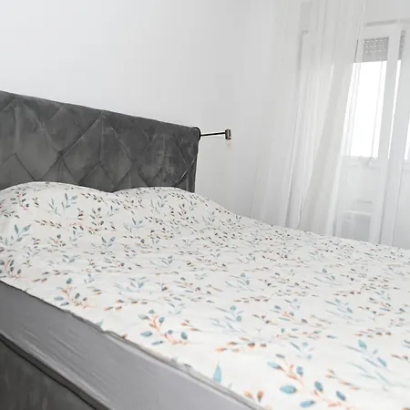 Leotar View شقة *